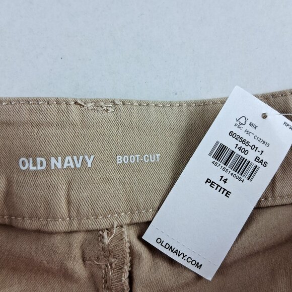 Old Navy Mid Rise Bootcut Khaki Pants Women's Size 14 Petite Rolled Oats Chino - Picture 8 of 8